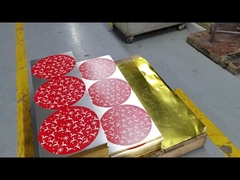 Imballaggio attuale del giro di festa d'annata di Tin Serving Tray Christmas Design